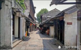 是不是女人结婚就等于后半生，不需要为生存奔波。后半生越来越富有。